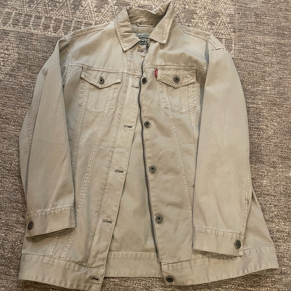 Grey Levi’s Denim Jacket - image 1